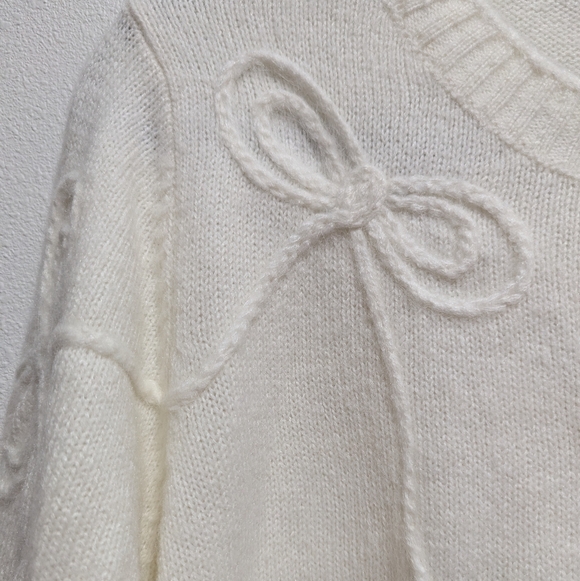 NWT Bow Cardigan Sweater 🎀🎀 - Picture 3 of 9